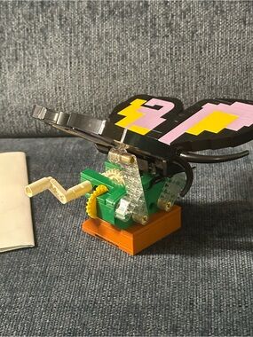 Block Tech Crankin’ Critters Butterfly Building Blocks Set 201 pieces